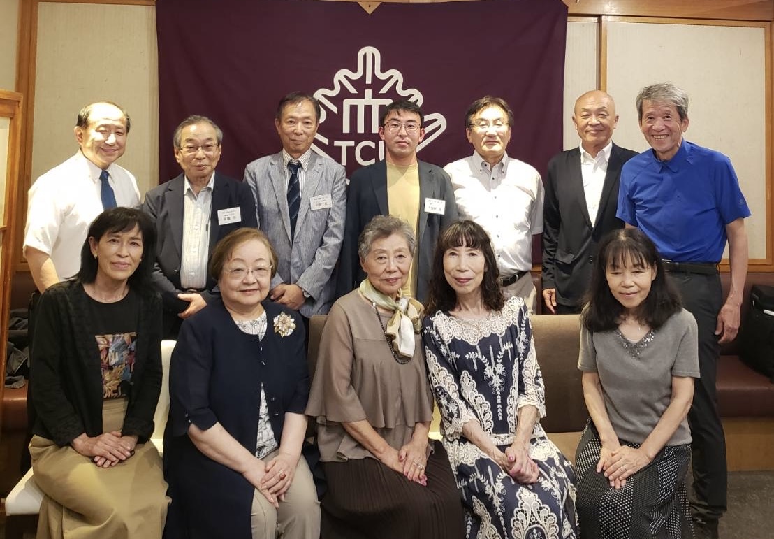 地理的な広さをカバーする交流の形へ